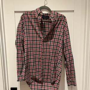 Polo Ralph Lauren Classic Fit Men's Red and Green Plaid Button Down Shirt